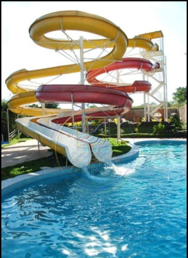 Golden Dolphin Grand Hotel Caldas Novas Exterior foto